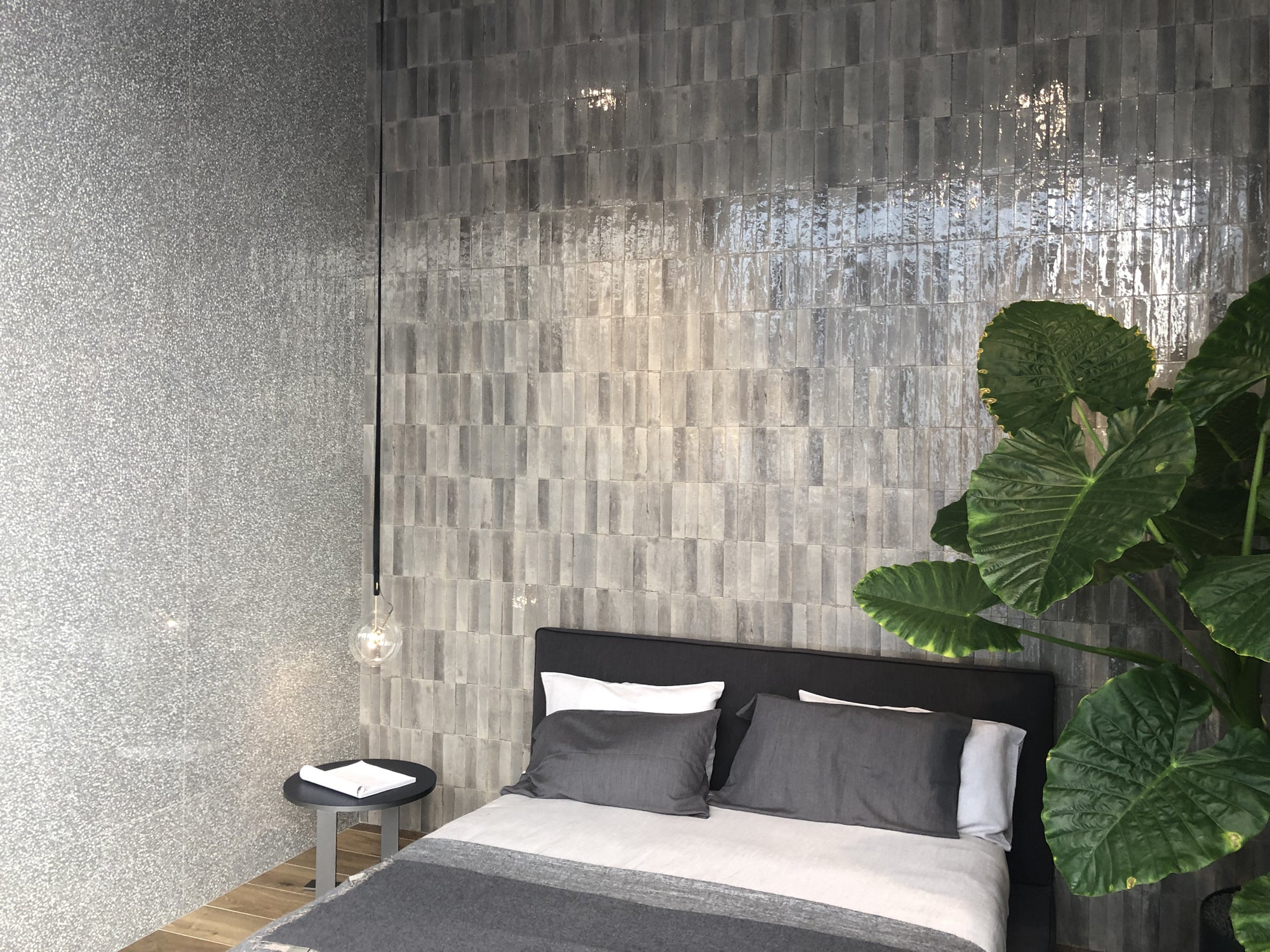 Prism Greige Gloss 60x240mm 3